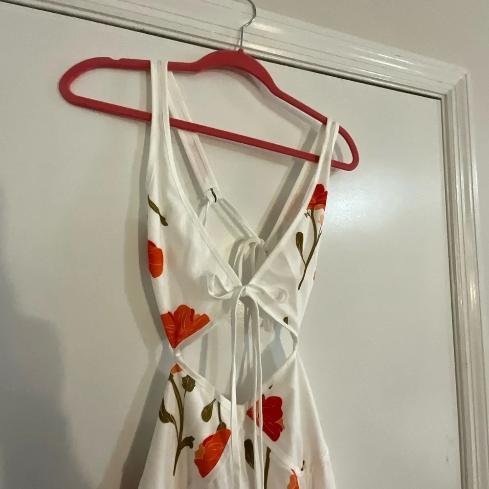 [Commense] Floral Cut-Out Tie-Back Flower MaxiDress NWT - Picture 9 of 13